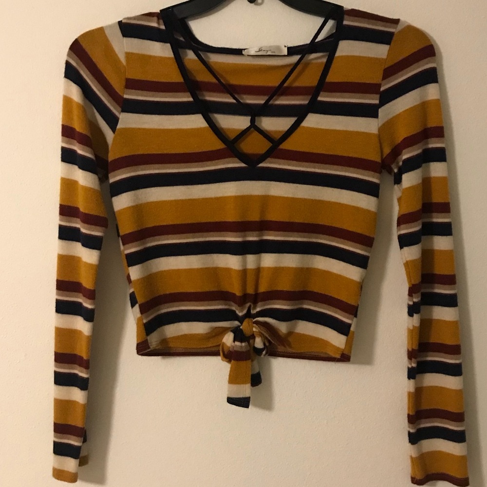 Gaze long sleeve tie off crop top